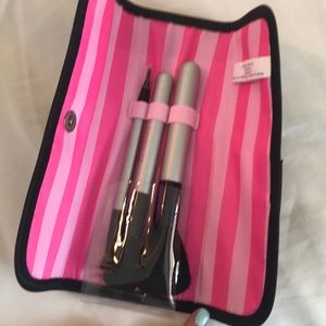 Victoria's Secret Makeup - Victoria’s Secret brush holder Victoria's Secret Makeup - Victoria’s Secret brush holder